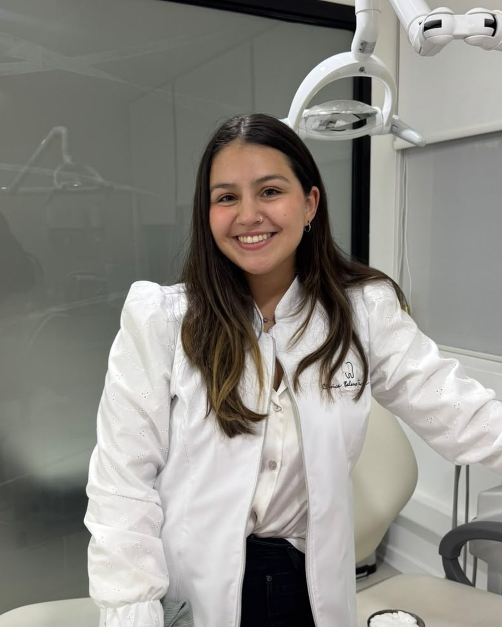 Ana Verdugo, Clínica Balance Facial